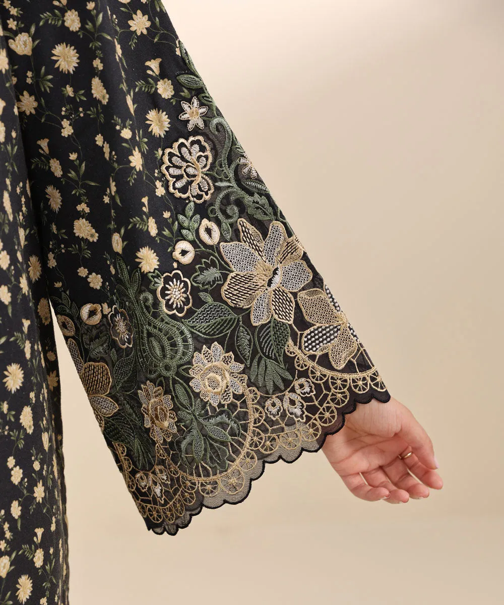 3 Piece - Embroidered Karandi Suit