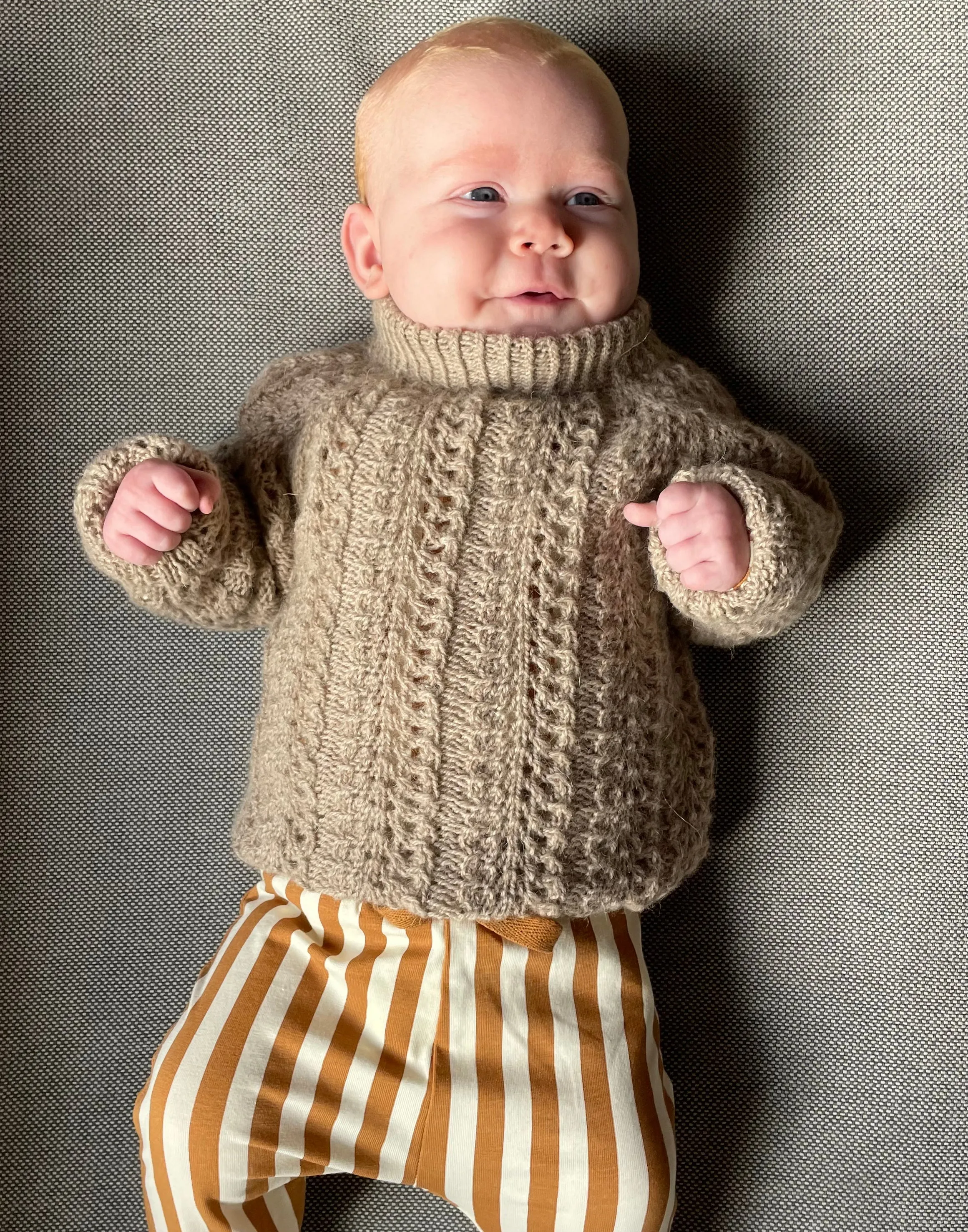 Acanthus Sweater Mini - English