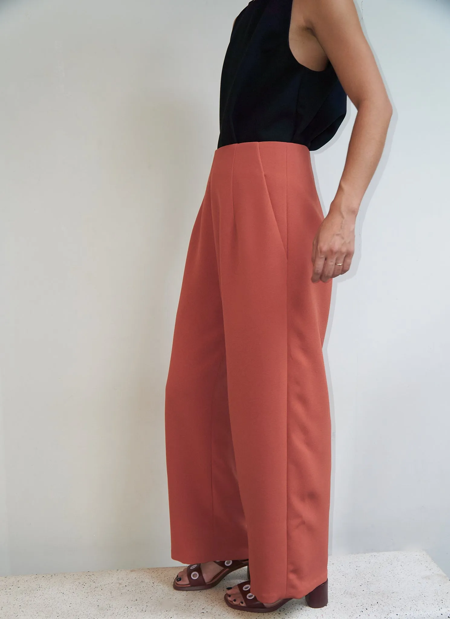 Allium Wide Leg Straight Pant (Unisex) in Coral