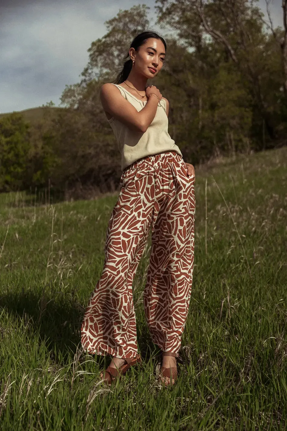Annika Printed Pants