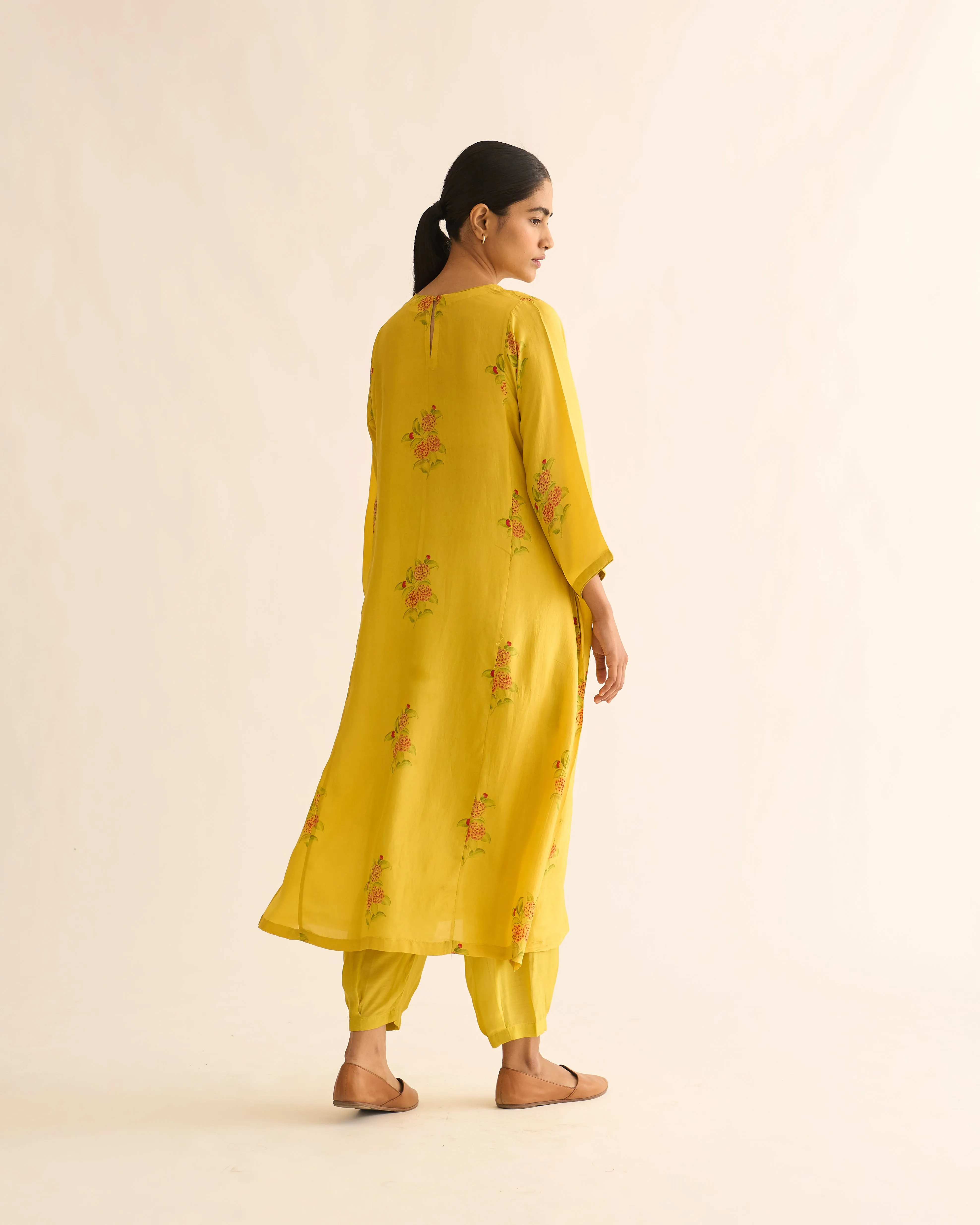 EVANI FLORAL PRINT KURTA SET