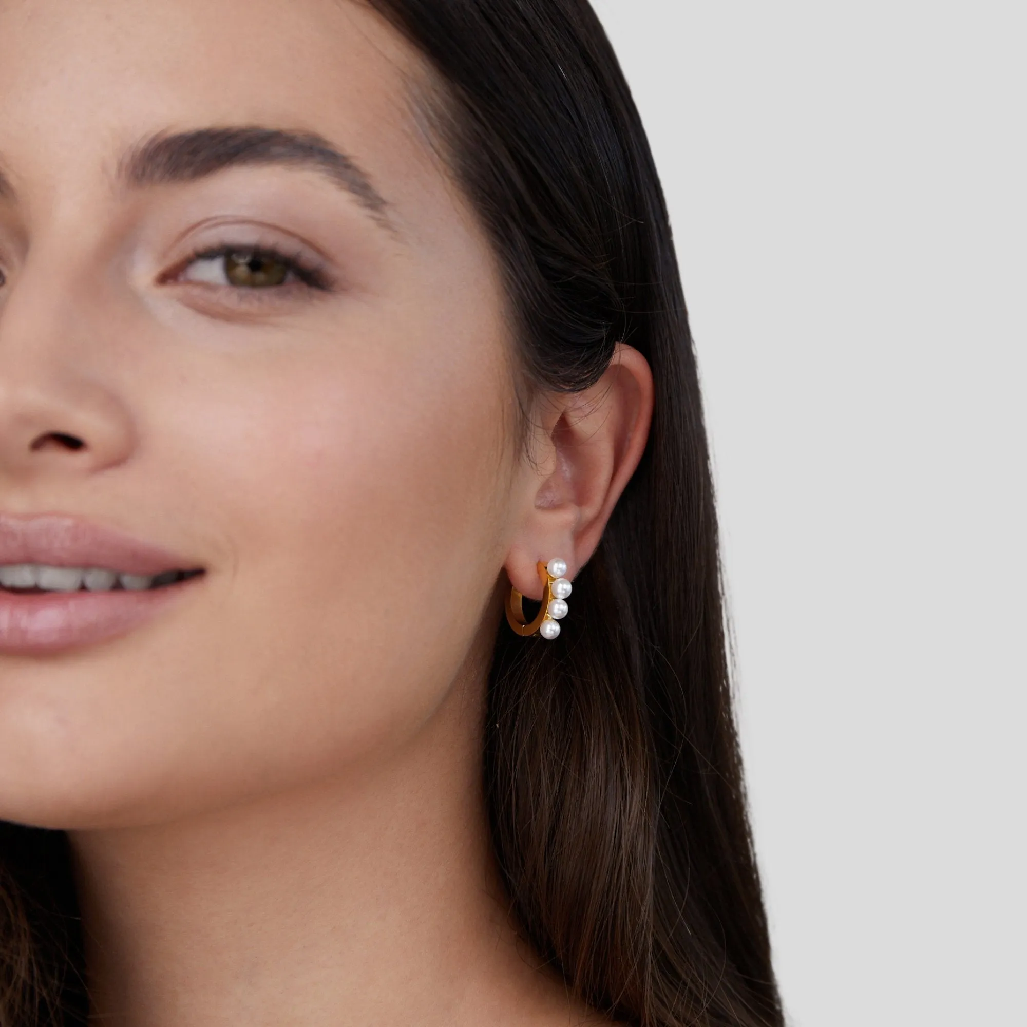 Hazel Pearl Hoop Earrings