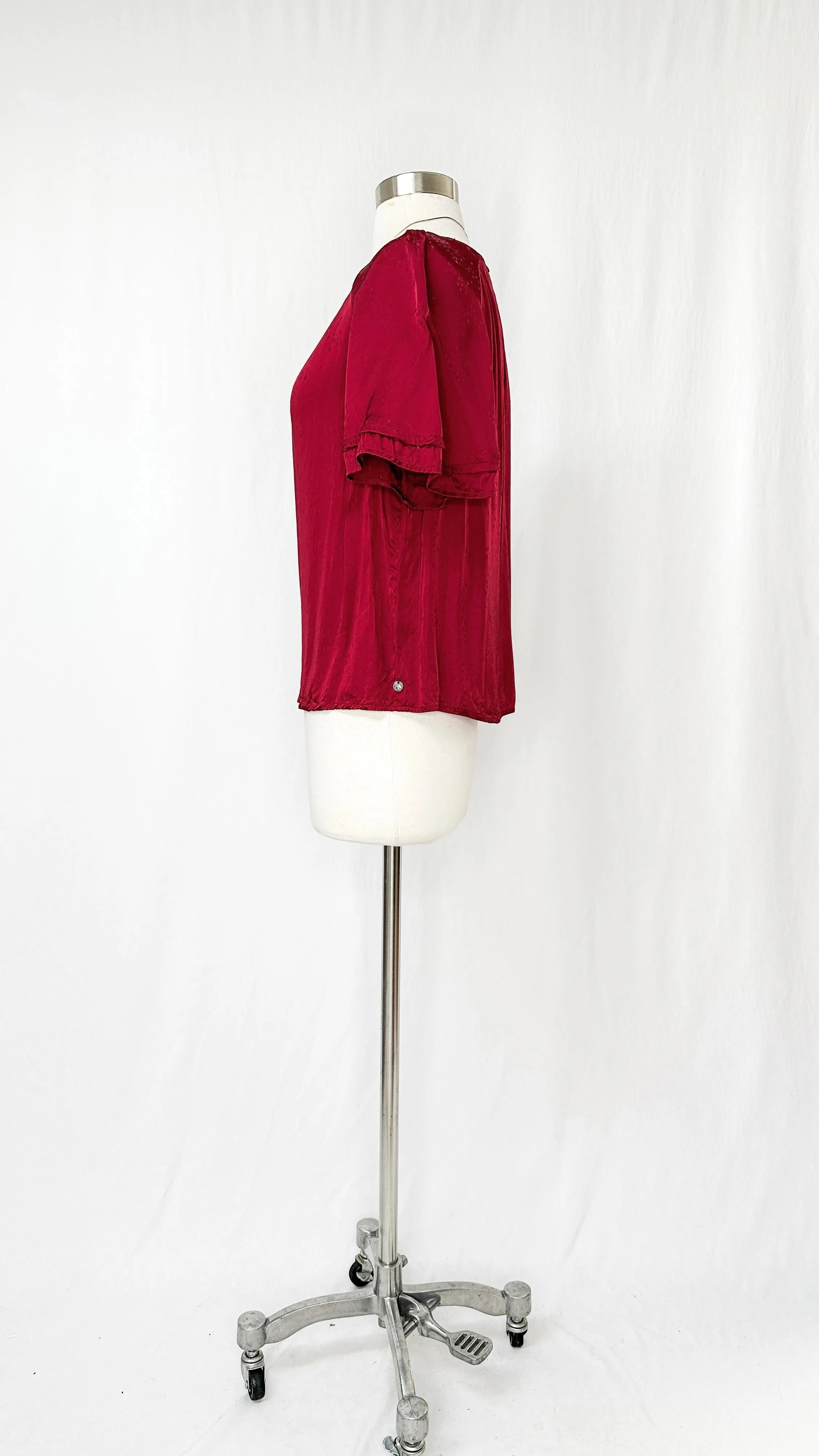 Scotch & Soda Flutter Sleeve Top in Rhubarb (S)